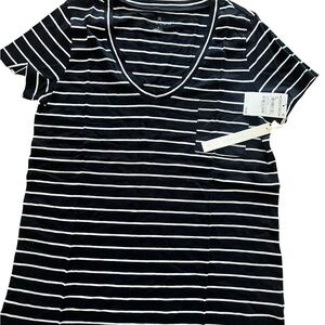 Caslon Black and White Fitted Short Sleeve Tee